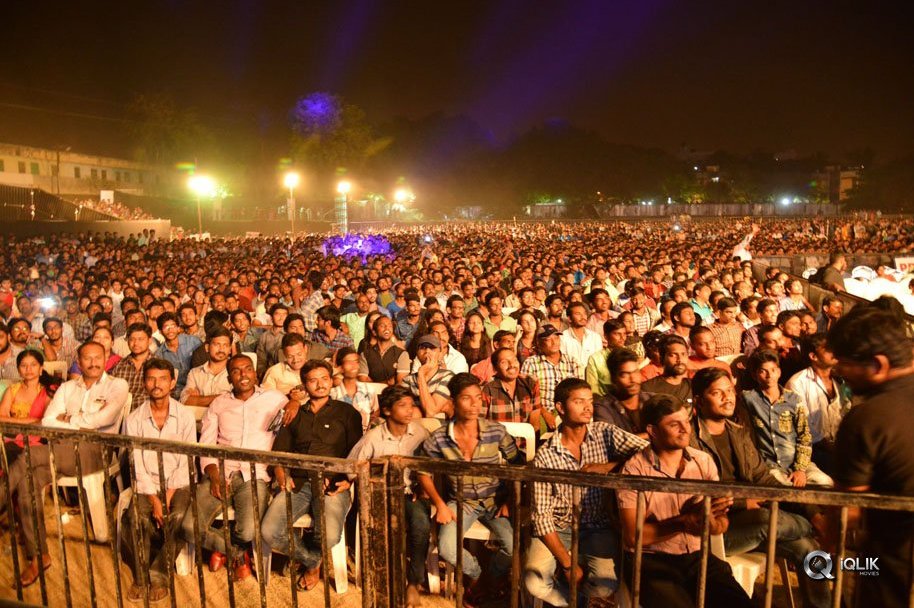 Dhruva-Movie-Pre-Release-Function